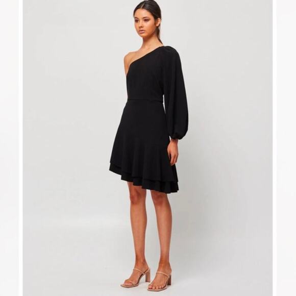 Elliatt Caydence Dress in Black Size Small - Picture 4 of 8
